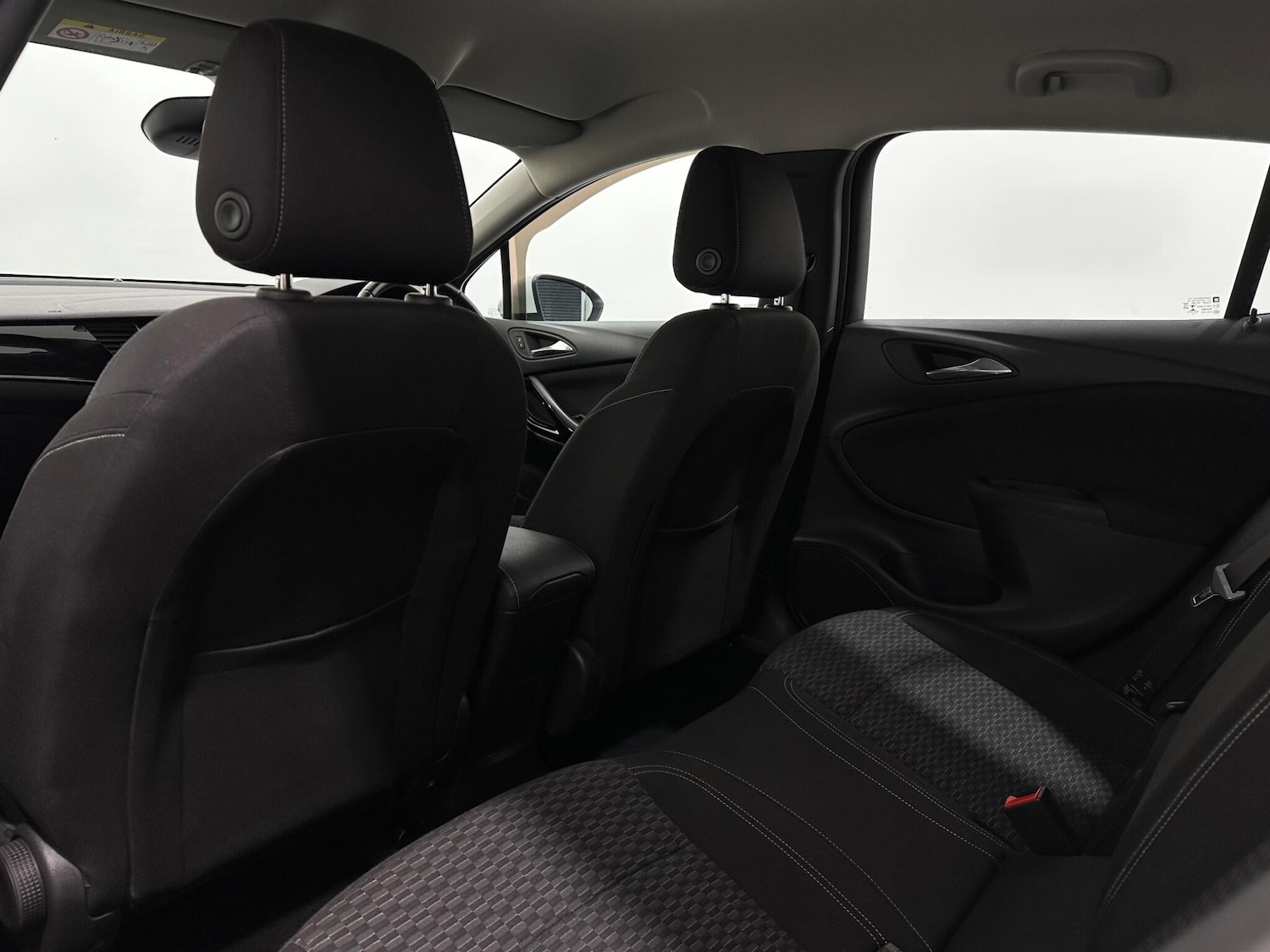 Used Vauxhall Astra 2018 for sale - 76878456: Photo 35