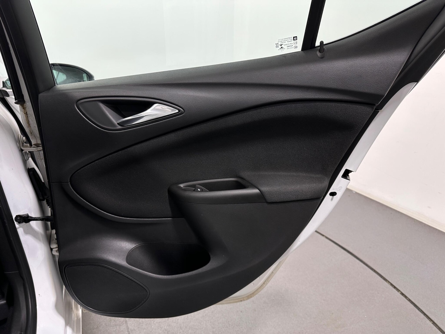 Used Vauxhall Astra 2018 for sale - 76878456: Photo 40