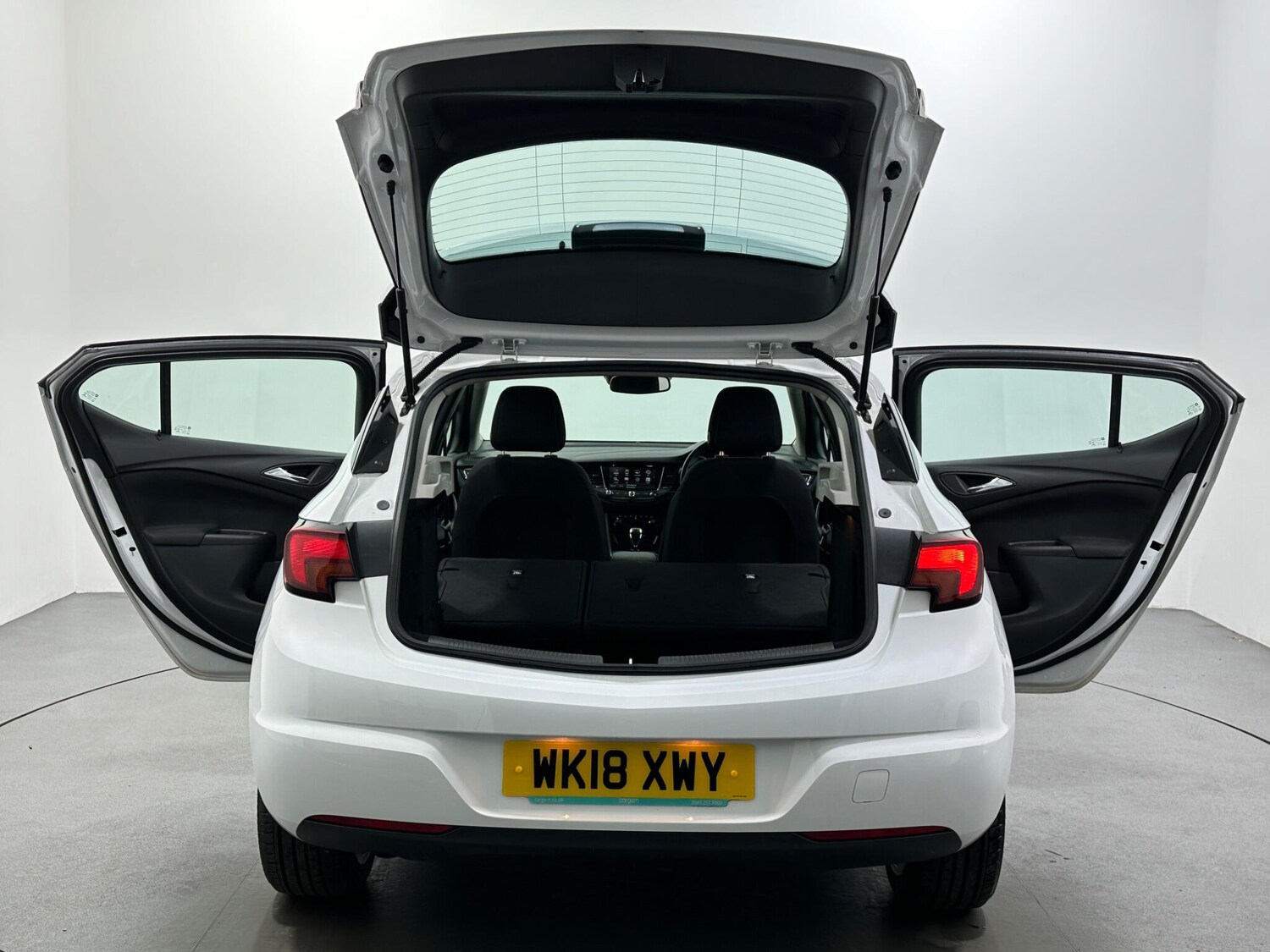 Used Vauxhall Astra 2018 for sale - 76878456: Photo 41