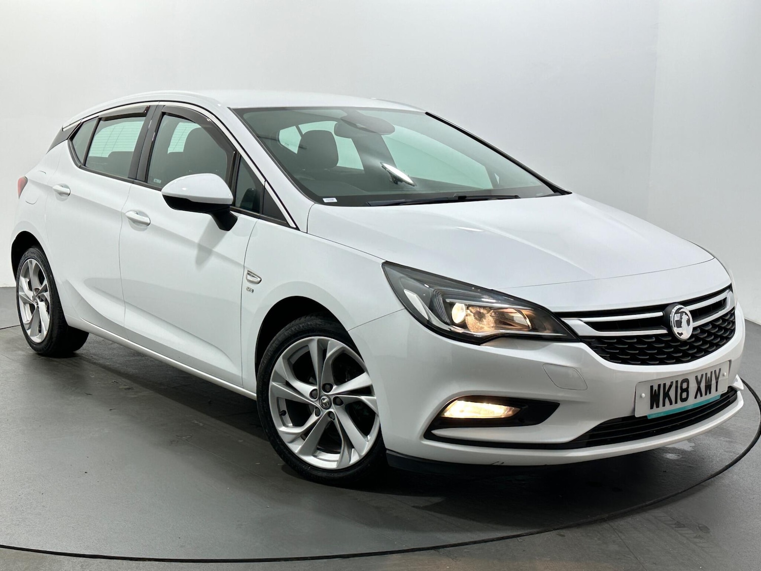 Used Vauxhall Astra 2018 for sale - 76878456: Photo 51