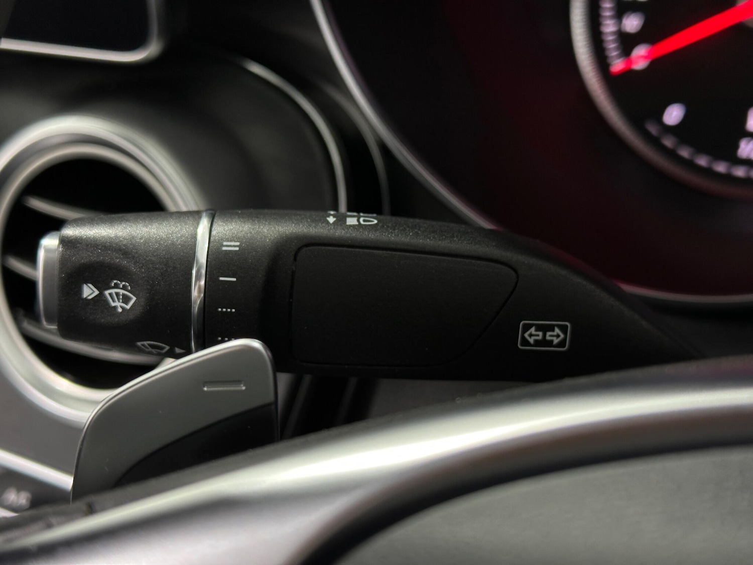 Used Mercedes-Benz C Class 2018 for sale - 76878990: Photo 12