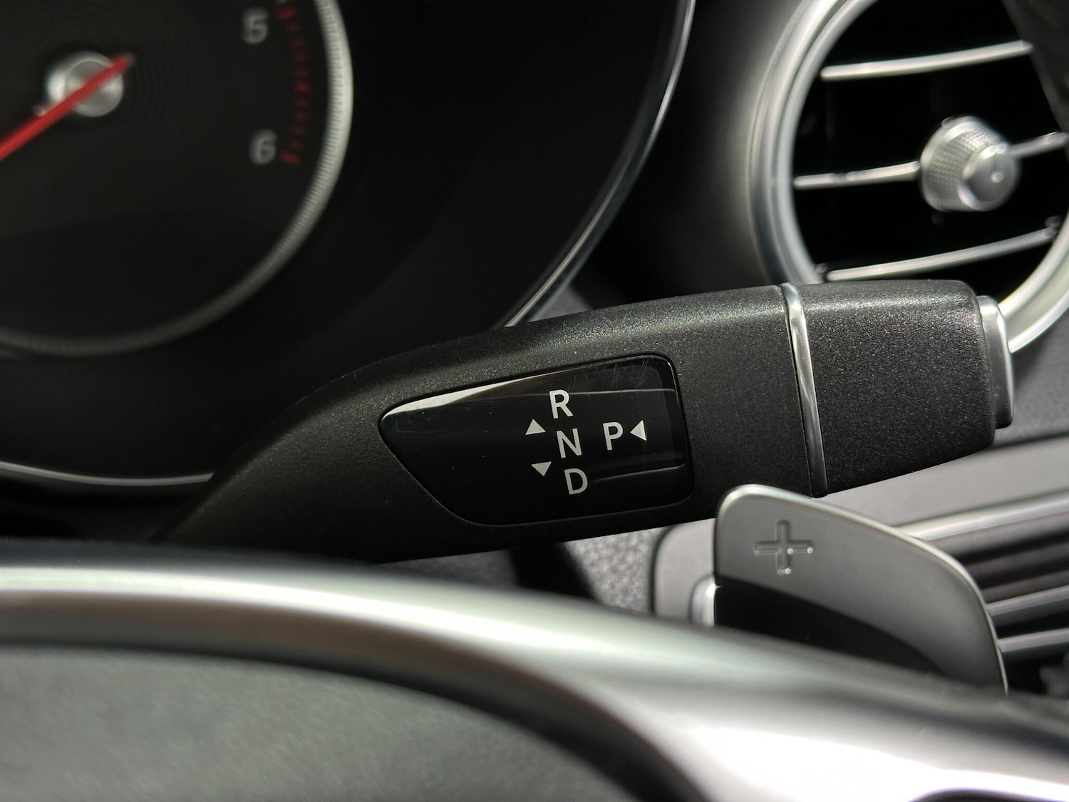 Used Mercedes-Benz C Class 2018 for sale - 76878990: Photo 15