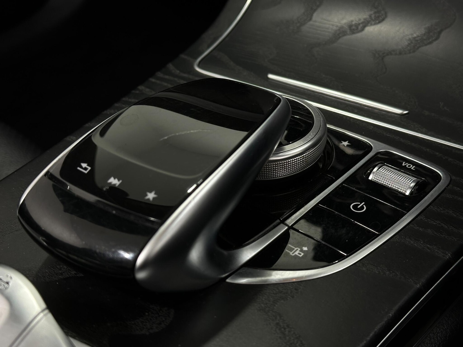 Used Mercedes-Benz C Class 2018 for sale - 76878990: Photo 21