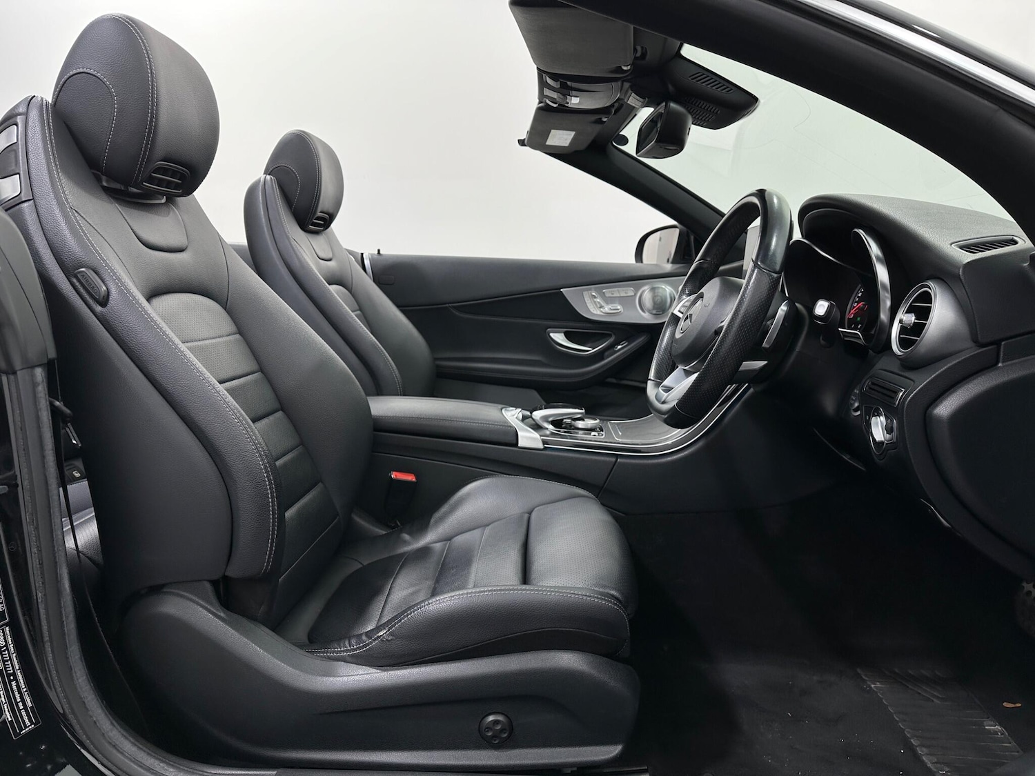 Used Mercedes-Benz C Class 2018 for sale - 76878990: Photo 30