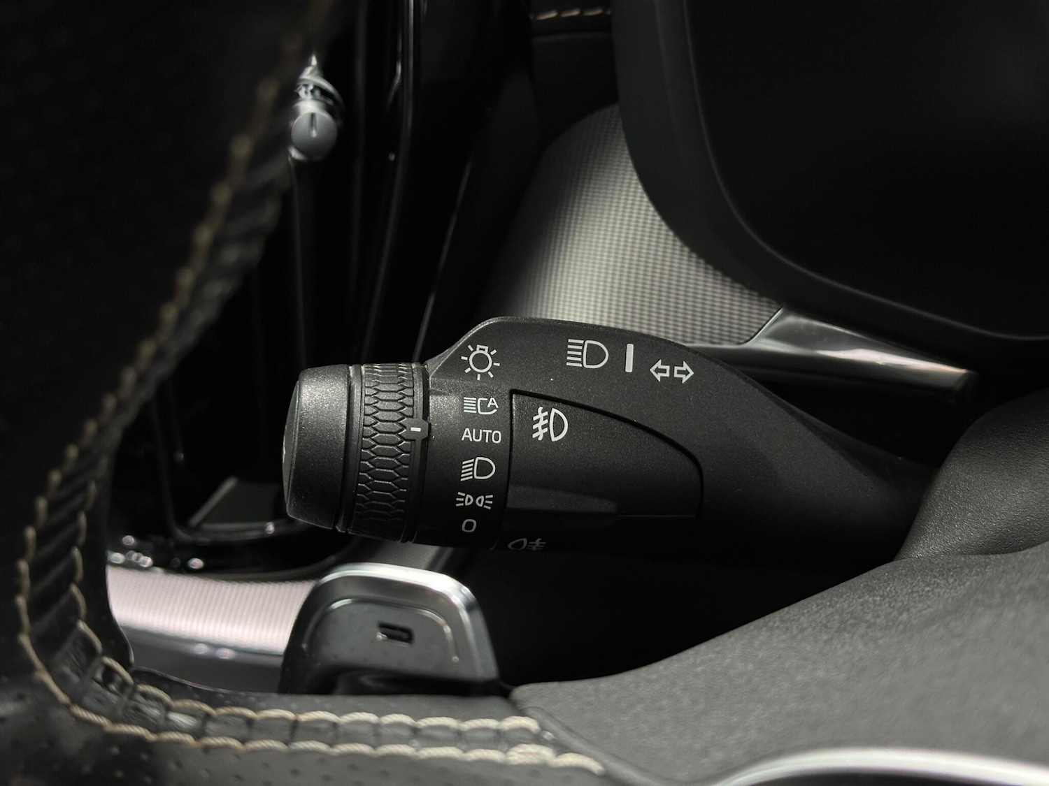 Used Volvo XC60 2018 for sale - 76878947: Photo 13