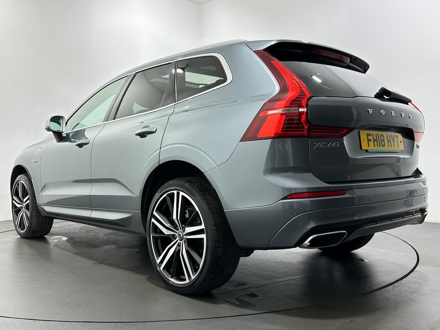 Used Volvo XC60 2018 for sale - 76878947: Photo 50