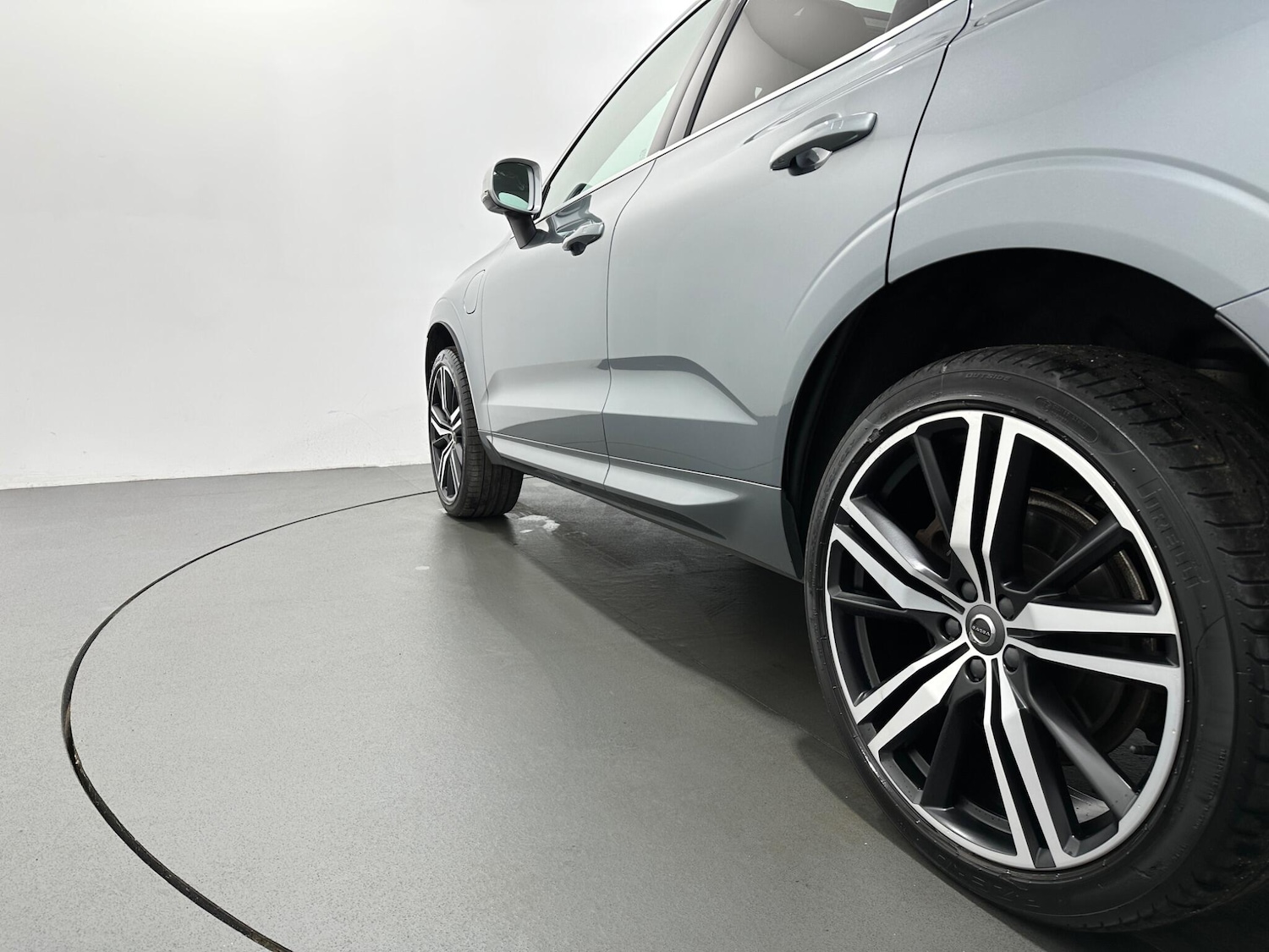 Used Volvo XC60 2018 for sale - 76878947: Photo 51