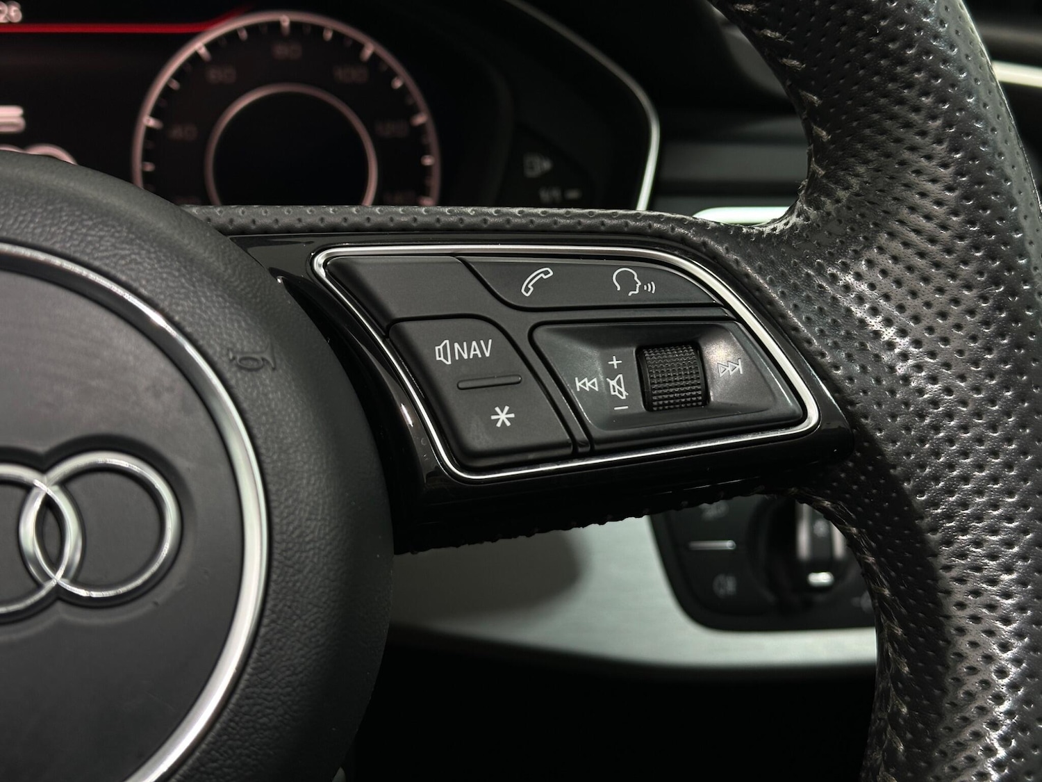 Used Audi A5 2018 for sale - 77538469: Photo 15