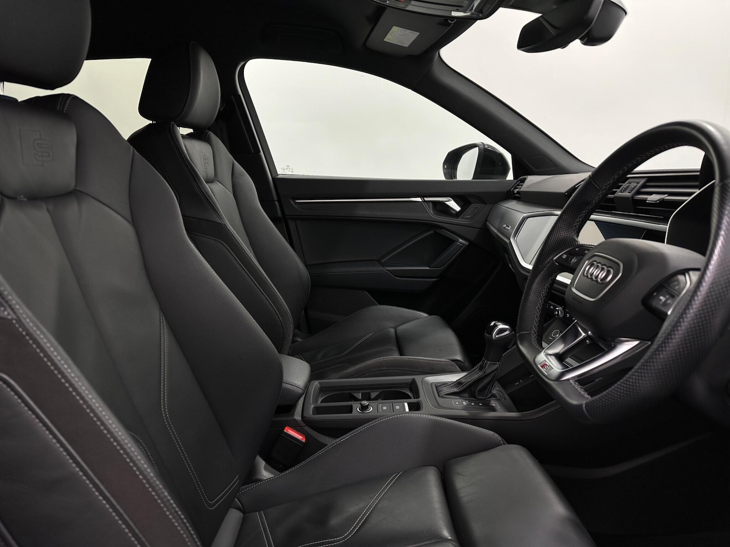 Used Audi Q3 2022 for sale - 76878474: Photo 30