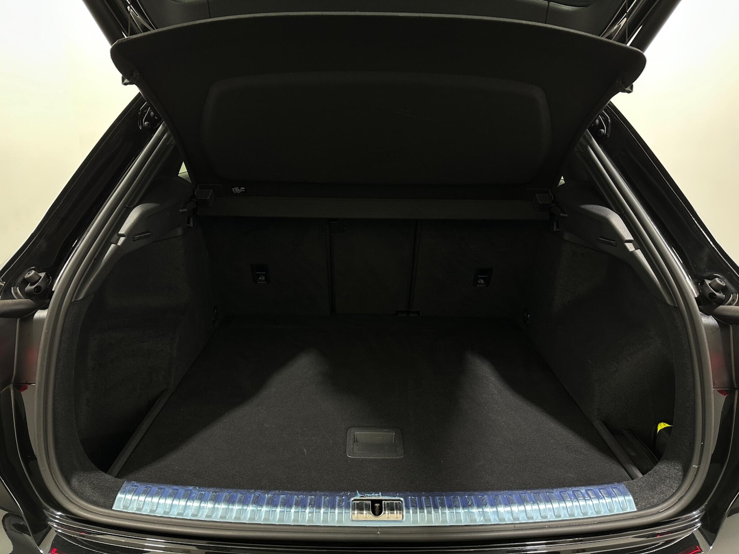 Used Audi Q3 2022 for sale - 76878474: Photo 45