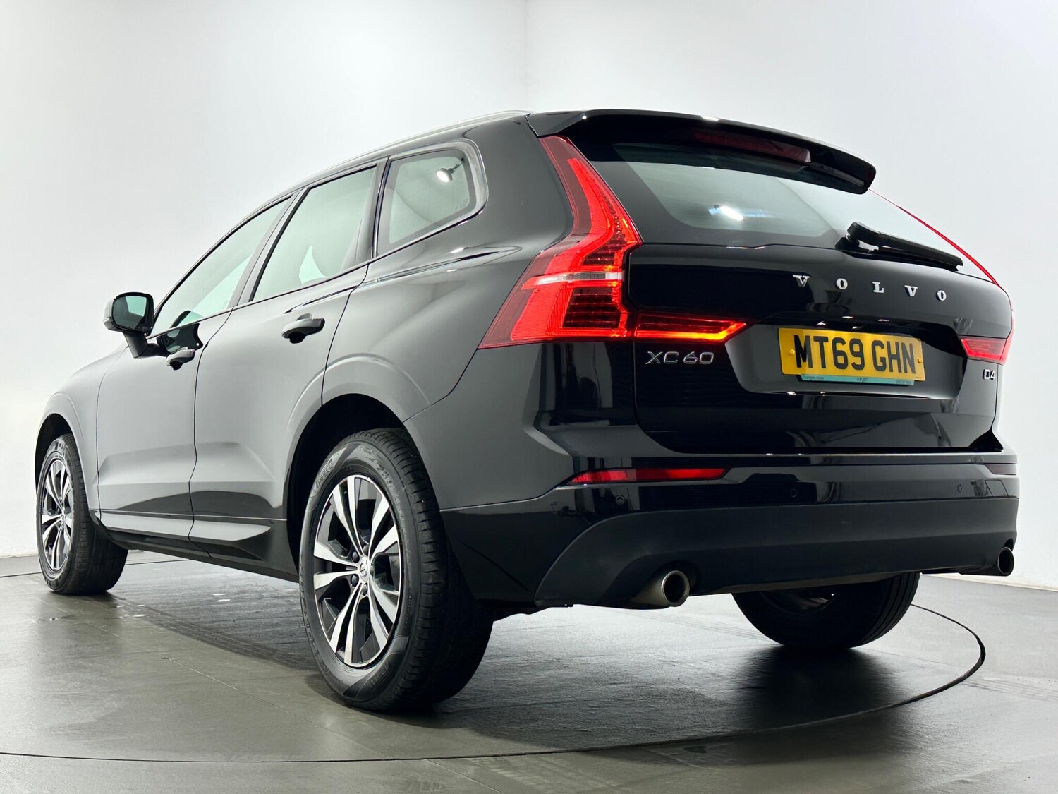 Used Volvo XC60 2019 for sale - 77807852: Photo 49