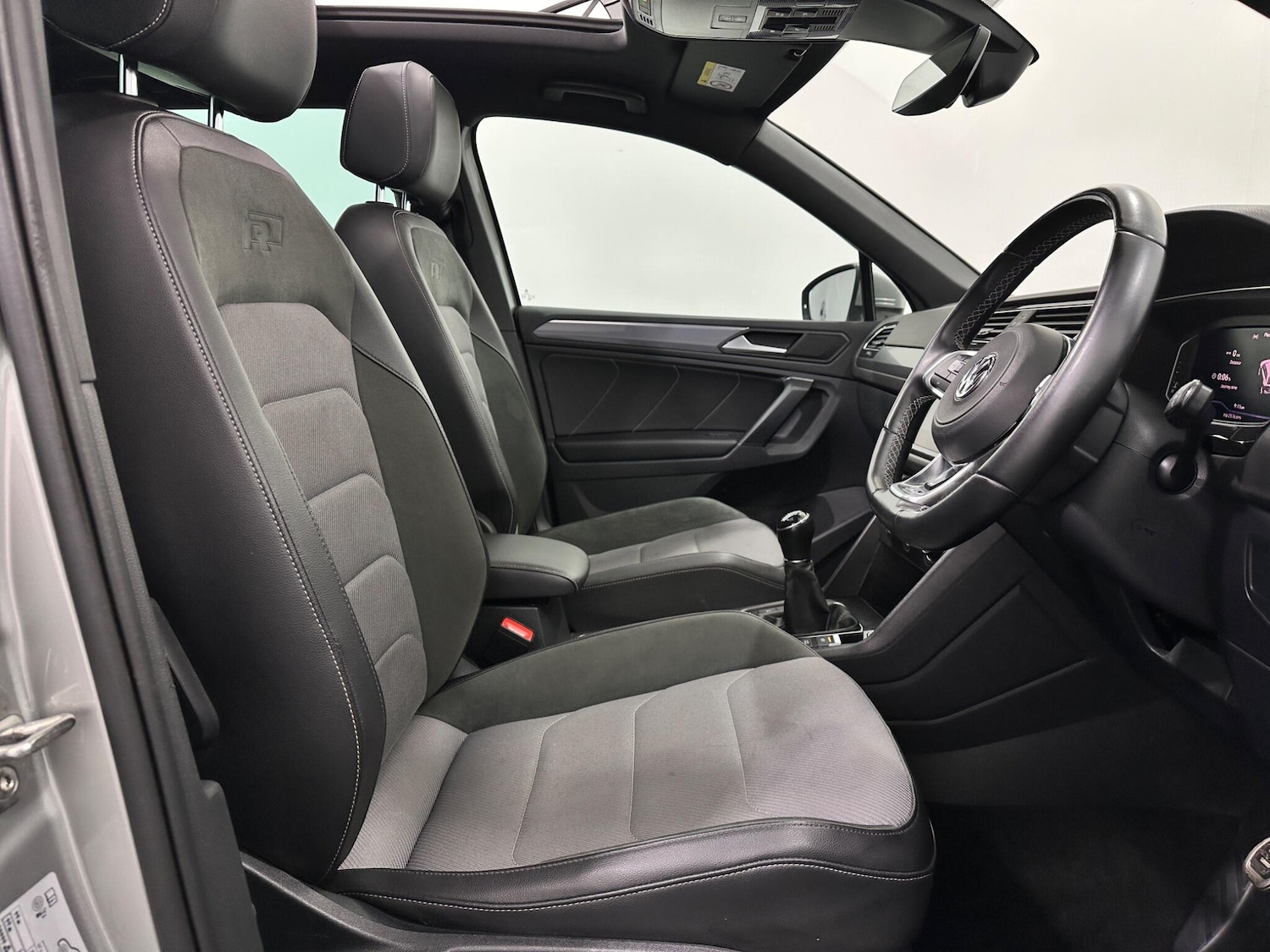 Used Volkswagen Tiguan for sale - 77695885: Photo 33