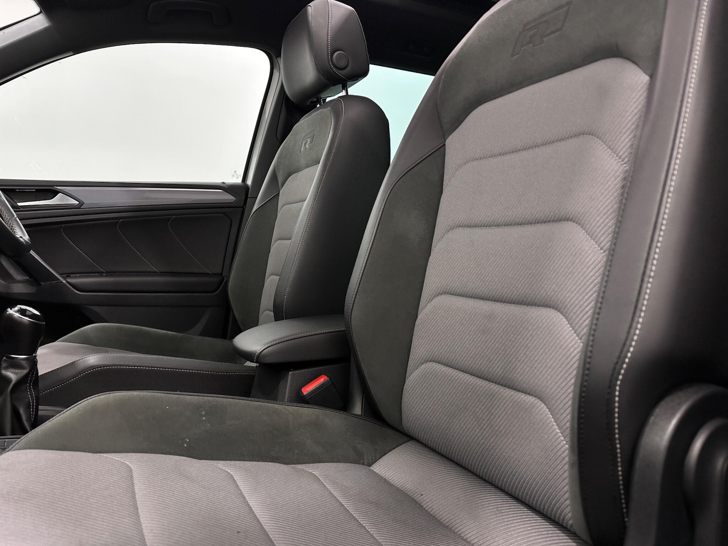 Used Volkswagen Tiguan for sale - 77695885: Photo 38