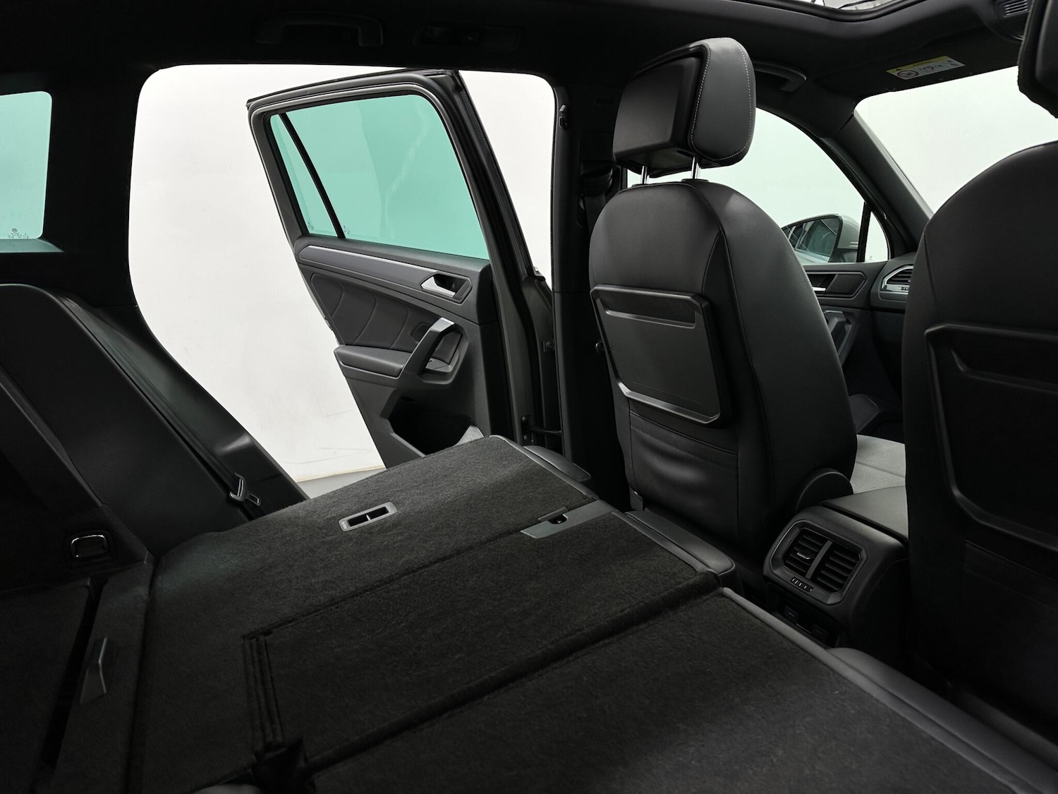 Used Volkswagen Tiguan for sale - 77695885: Photo 49