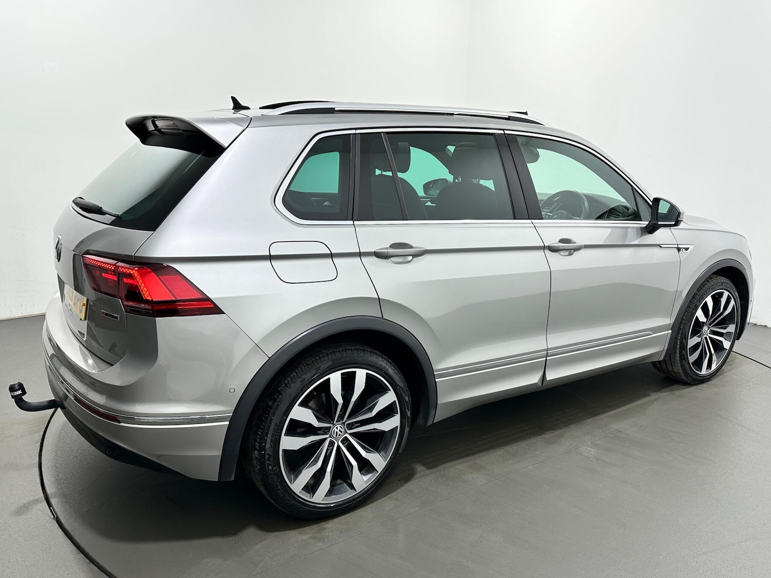 Used Volkswagen Tiguan for sale - 77695885: Photo 55