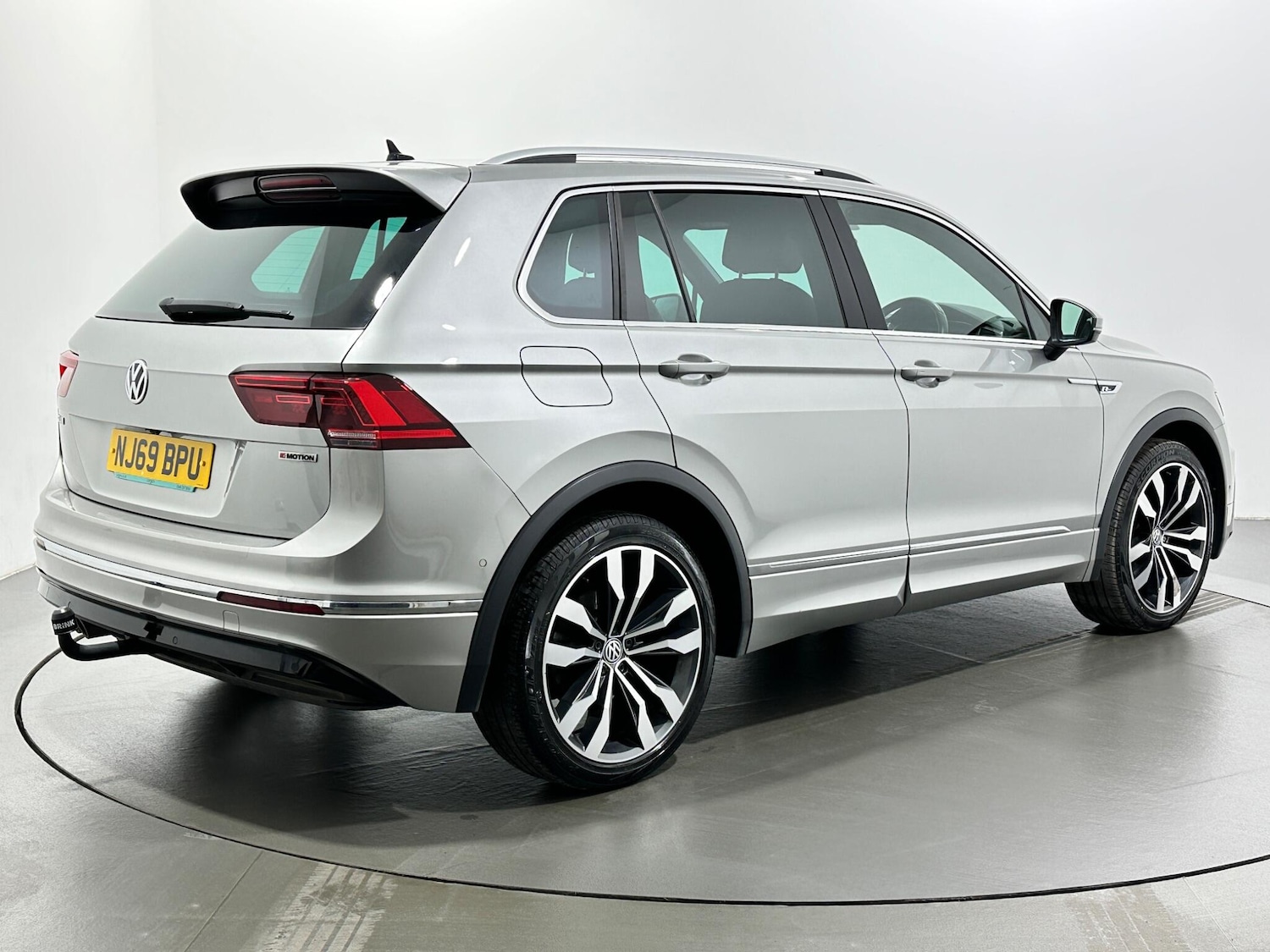 Used Volkswagen Tiguan for sale - 77695885: Photo 8