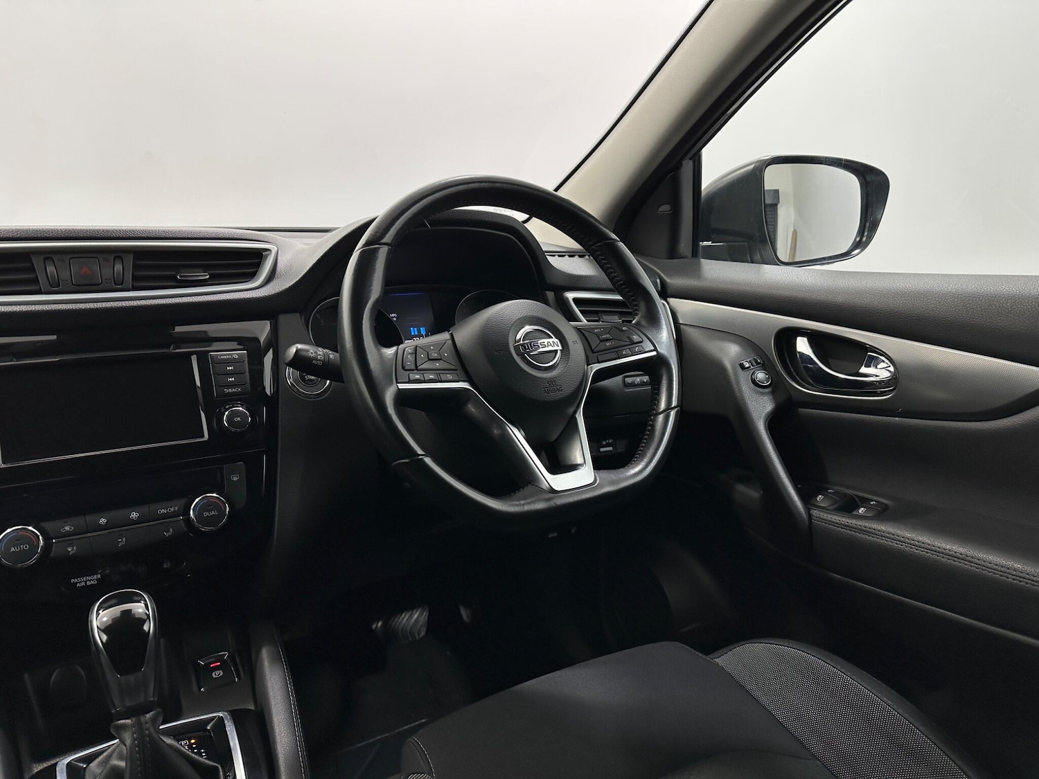 Used Nissan Qashqai for sale - 77238388: Photo 11