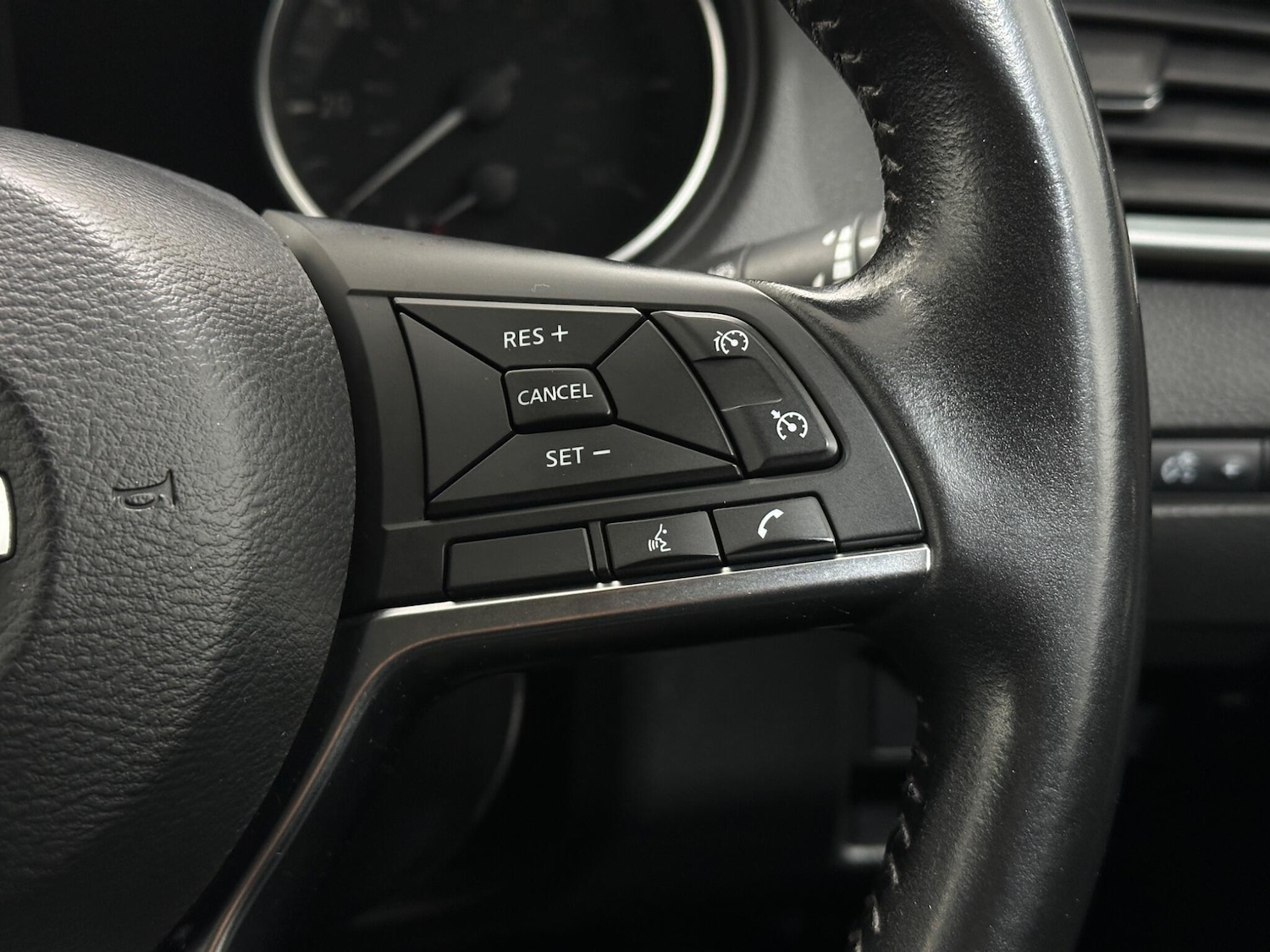 Used Nissan Qashqai for sale - 77238388: Photo 15