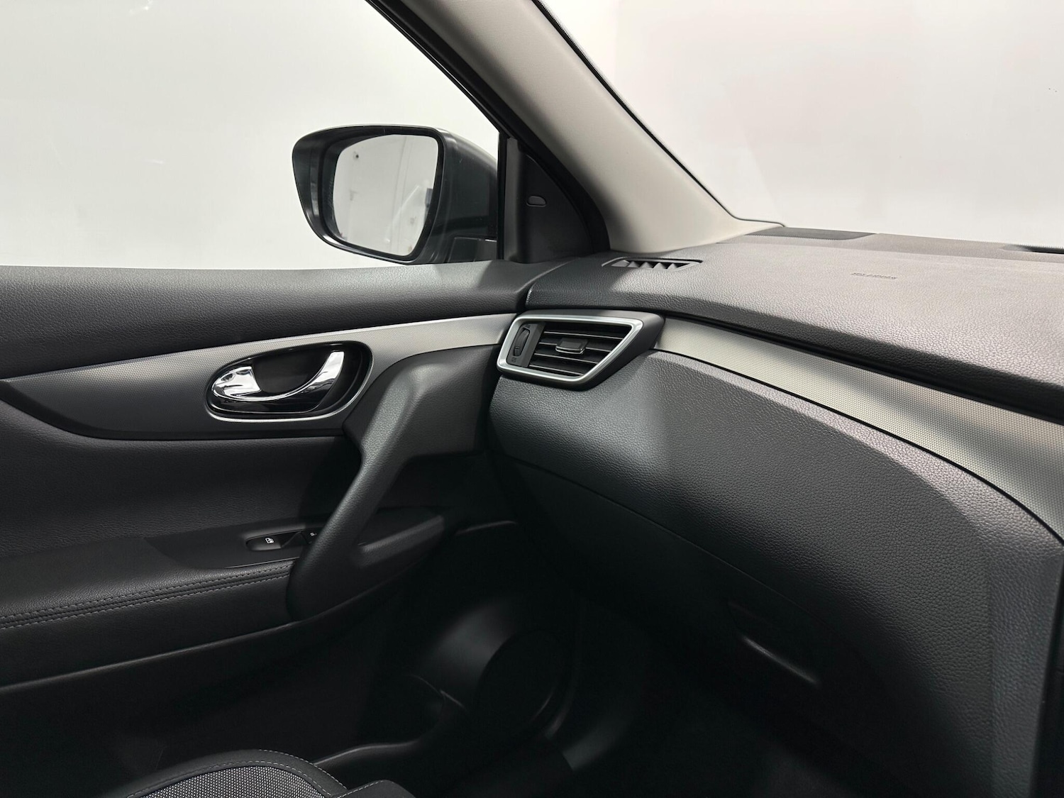 Used Nissan Qashqai for sale - 77238388: Photo 25