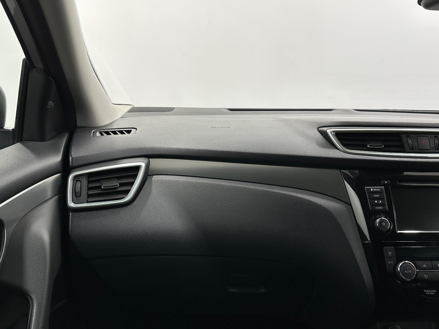 Used Nissan Qashqai for sale - 77238388: Photo 27