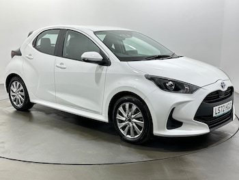 Used Toyota Yaris 2023 for sale - 79552794: Photo