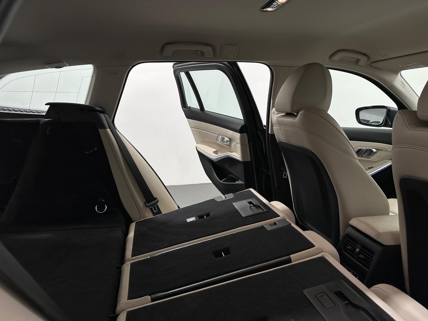 Used BMW 3 Series 2020 for sale - 76878457: Photo 46