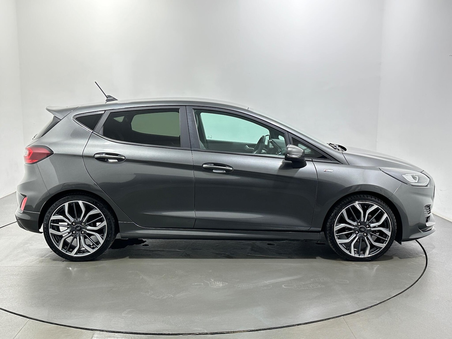 Used Ford Fiesta for sale - 77242475: Photo 9