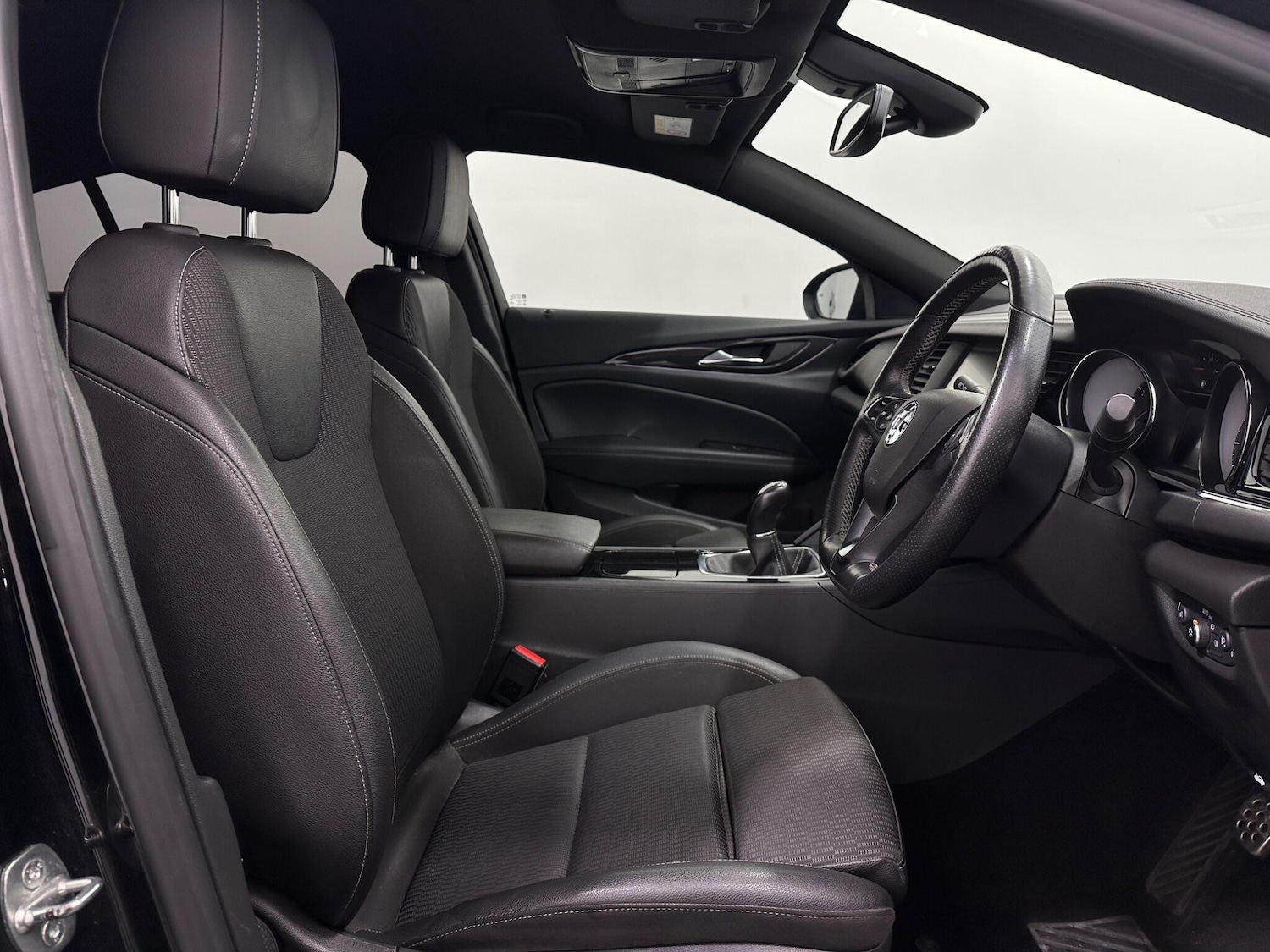 Used Vauxhall Insignia 2019 for sale - 77291459: Photo 29