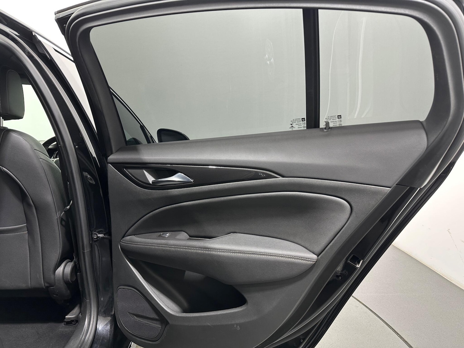 Used Vauxhall Insignia 2019 for sale - 77291459: Photo 40