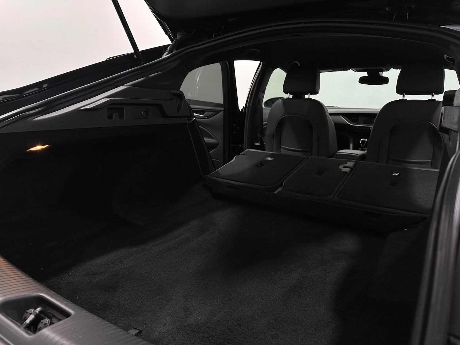 Used Vauxhall Insignia 2019 for sale - 77291459: Photo 42