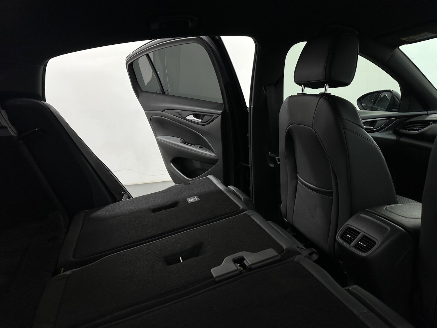 Used Vauxhall Insignia 2019 for sale - 77291459: Photo 43