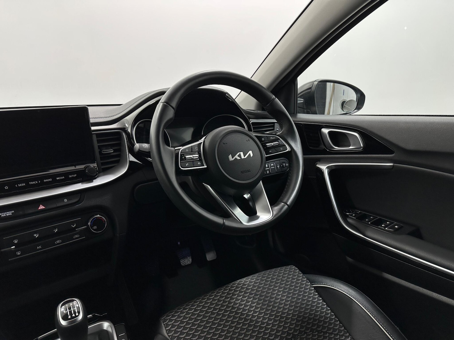 Used Kia XCeed for sale - 77174919: Photo 11