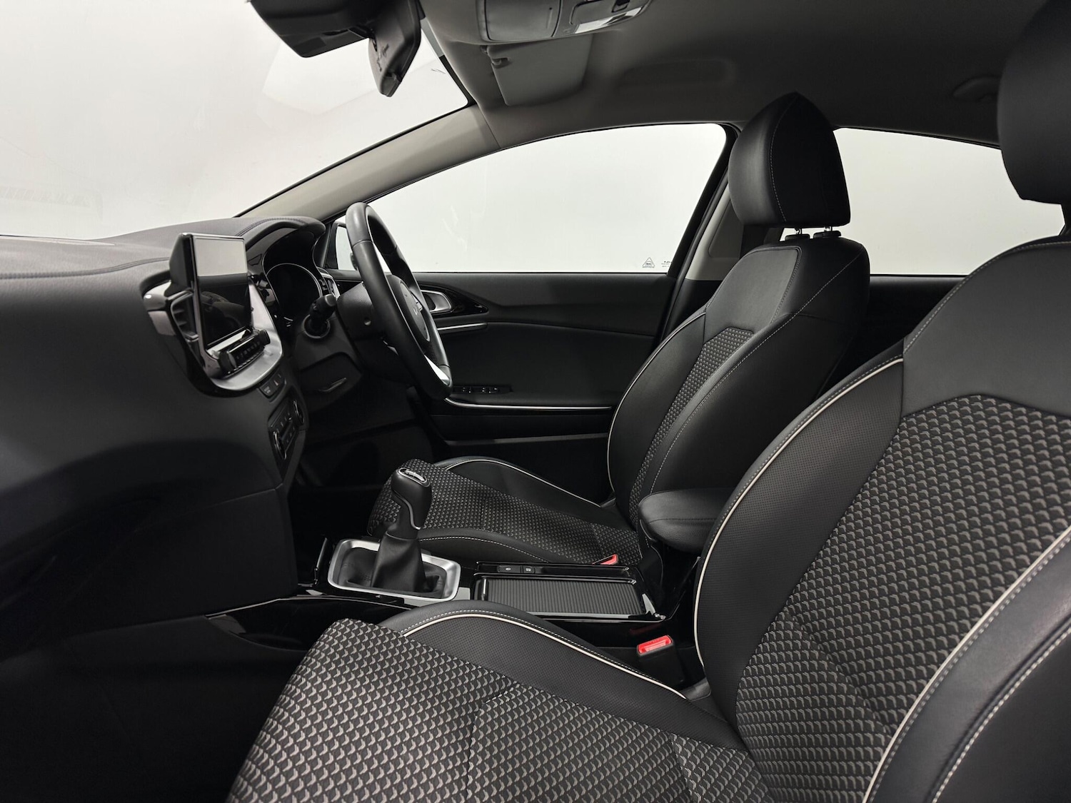 Used Kia XCeed for sale - 77174919: Photo 33