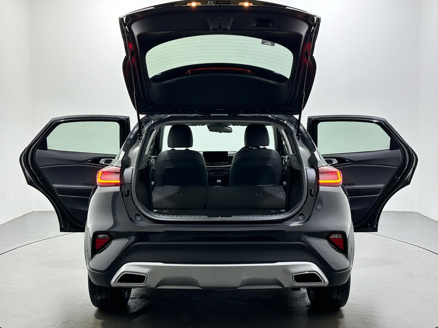 Used Kia XCeed for sale - 77174919: Photo 42