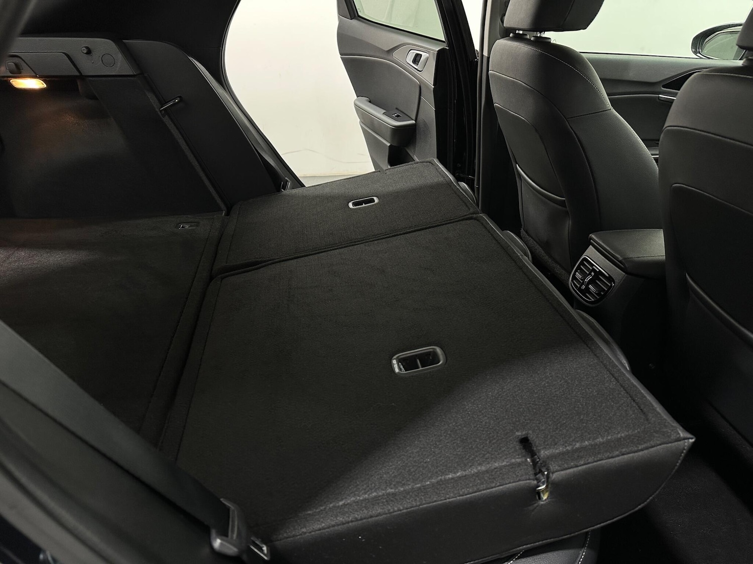 Used Kia XCeed for sale - 77174919: Photo 44