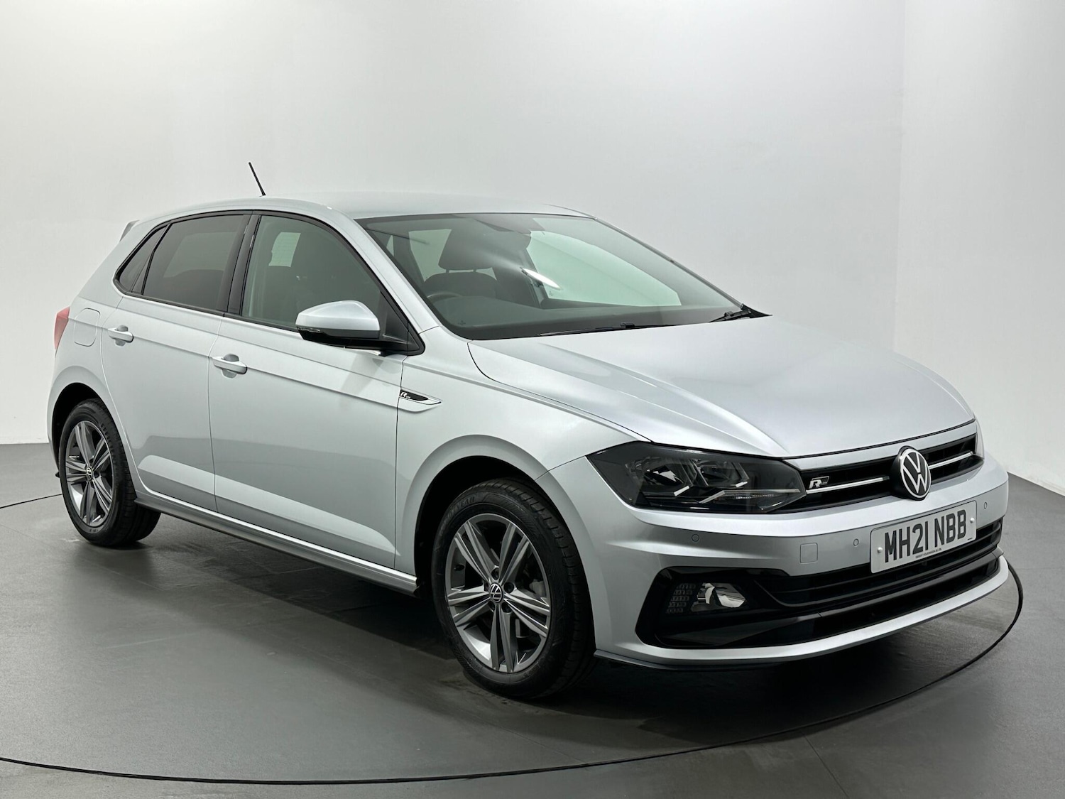 Used Volkswagen Polo 2021 for sale - 76878868: Photo 1