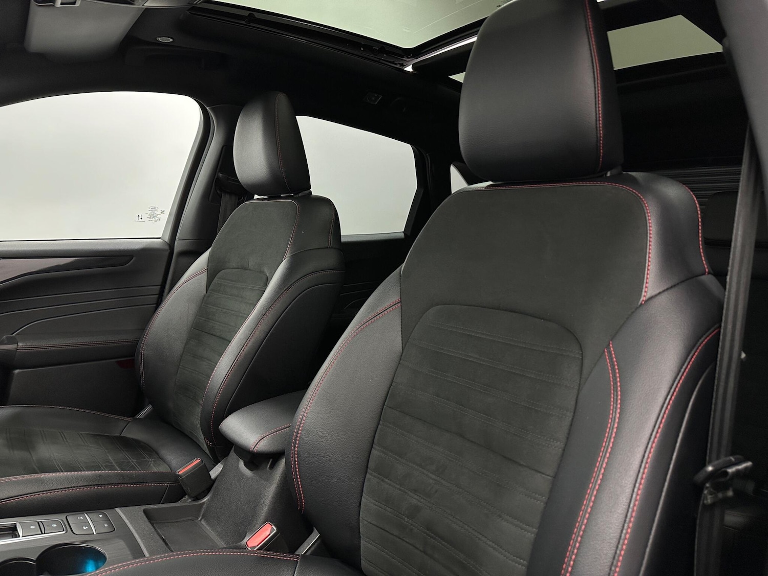 Used Ford Kuga 2021 for sale - 77376941: Photo 38