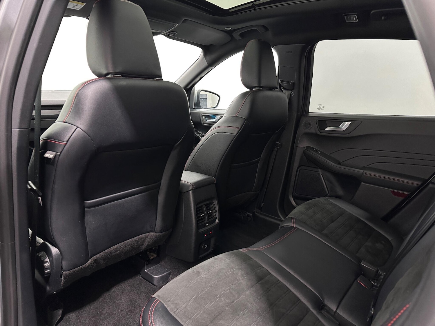 Used Ford Kuga 2021 for sale - 77376941: Photo 42