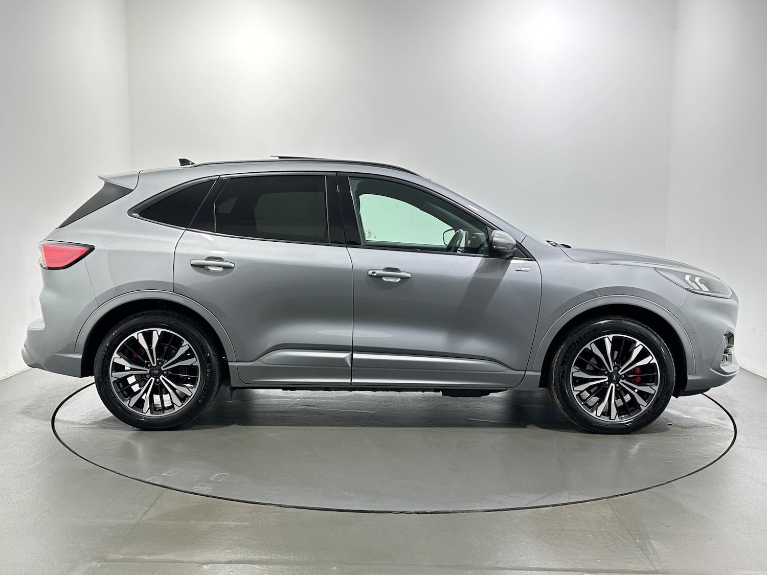 Used Ford Kuga 2021 for sale - 77376941: Photo 9