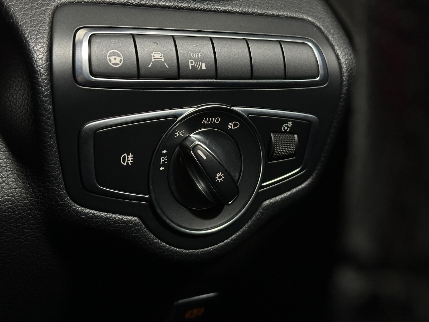 Used Mercedes-Benz GLC for sale - 77278763: Photo 18