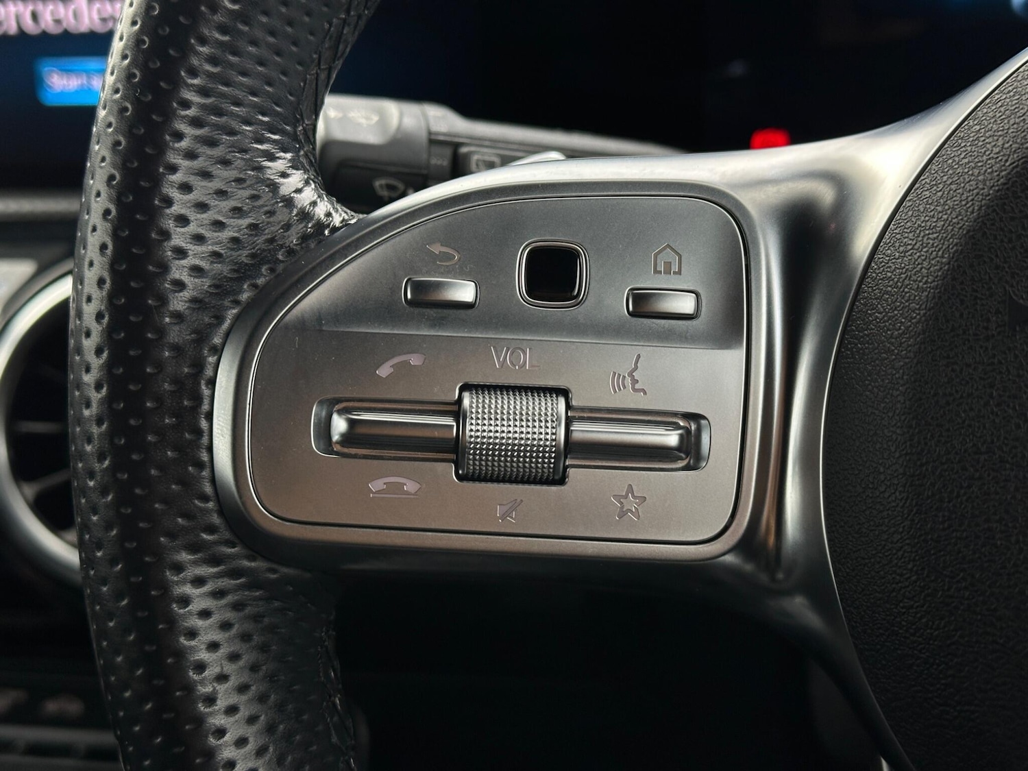 Used Mercedes-Benz CLA 2020 for sale - 76878650: Photo 13