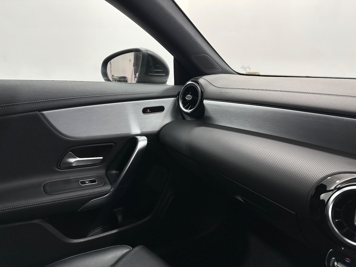 Used Mercedes-Benz CLA 2020 for sale - 76878650: Photo 27