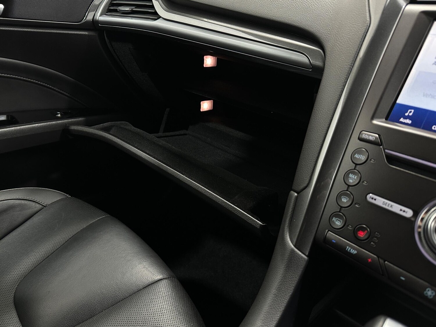 Used Ford Mondeo for sale - 77510949: Photo 27