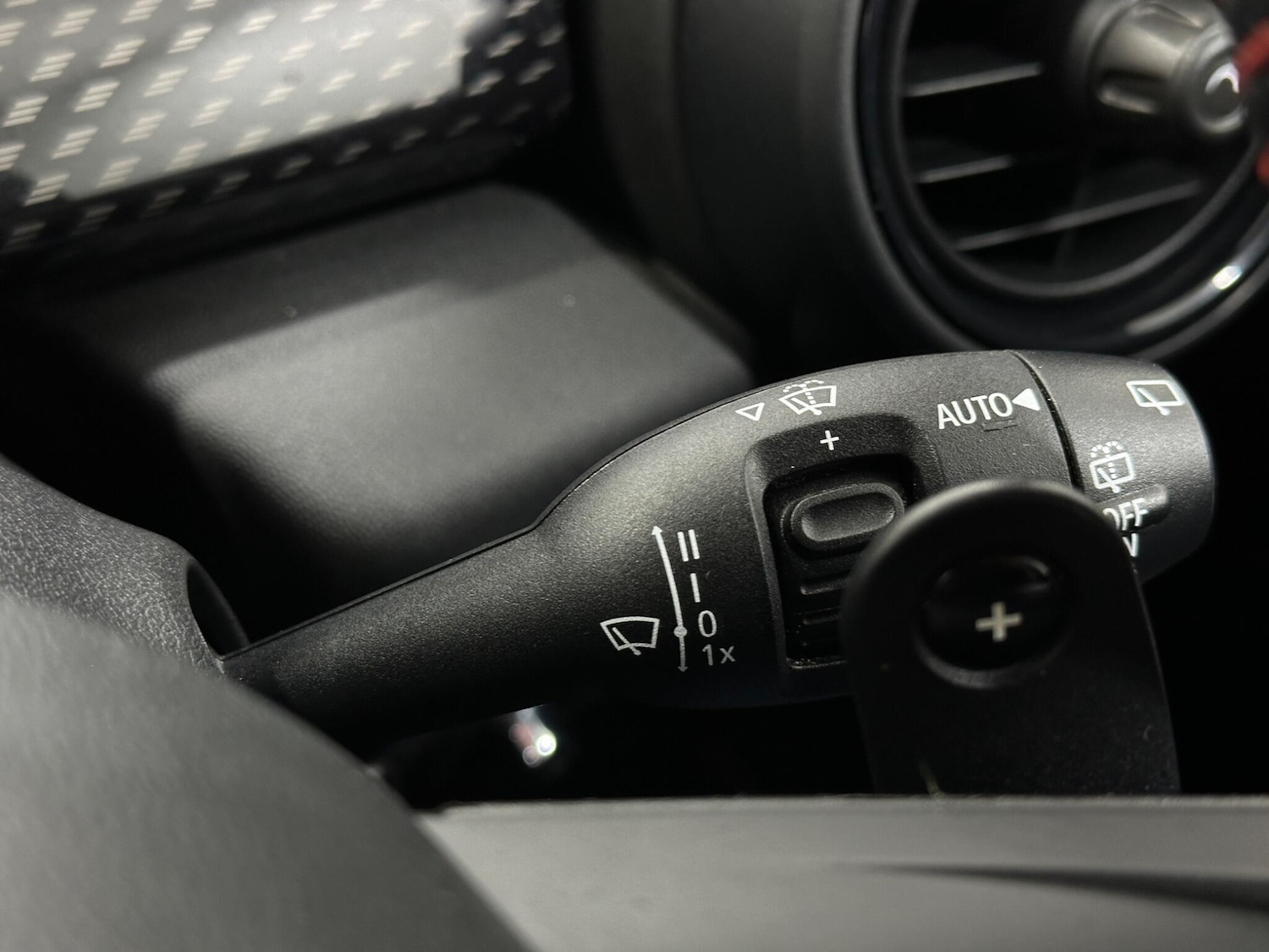 Used MINI Hatch 2019 for sale - 76878455: Photo 15