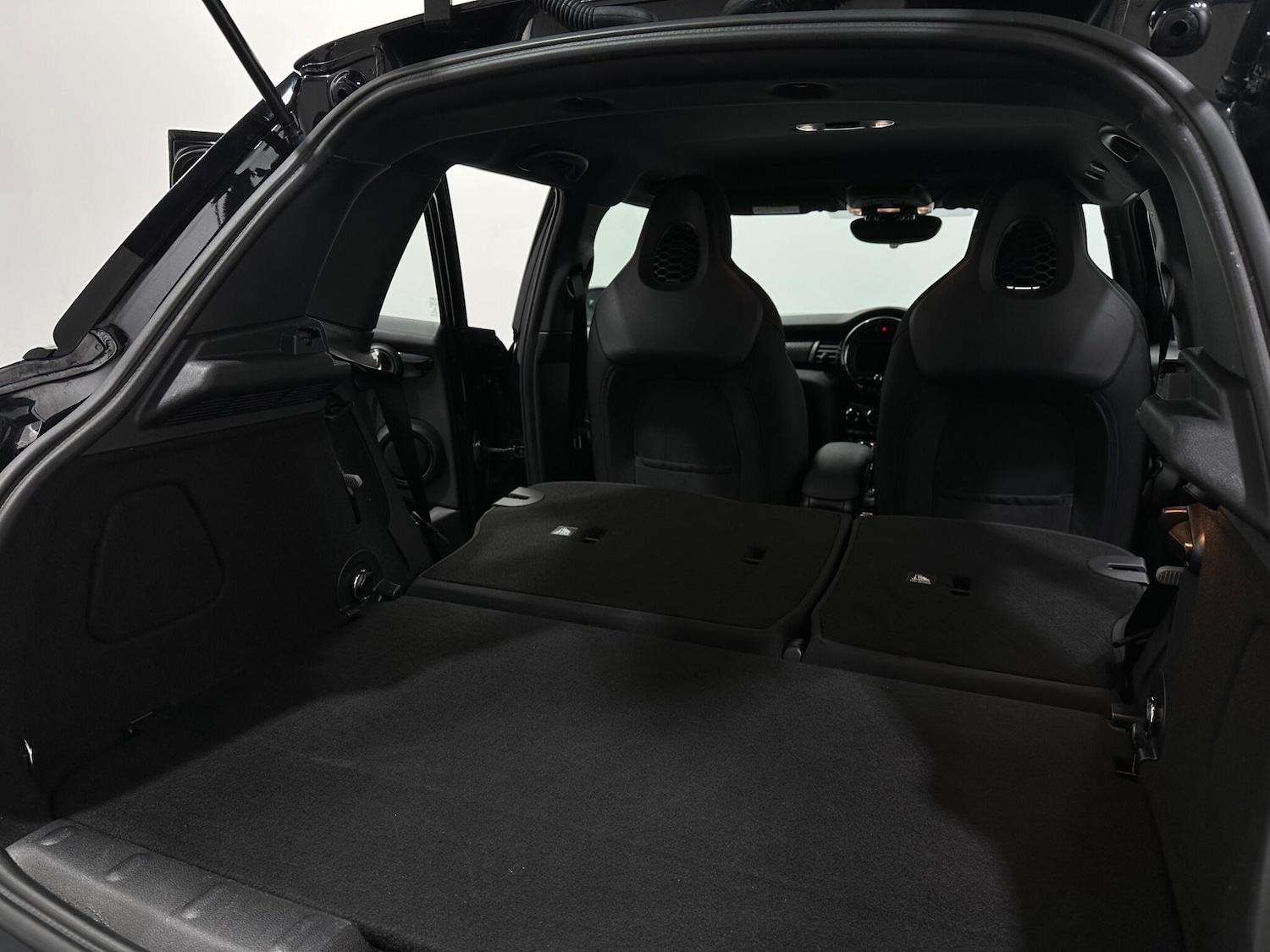 Used MINI Hatch 2019 for sale - 76878455: Photo 43