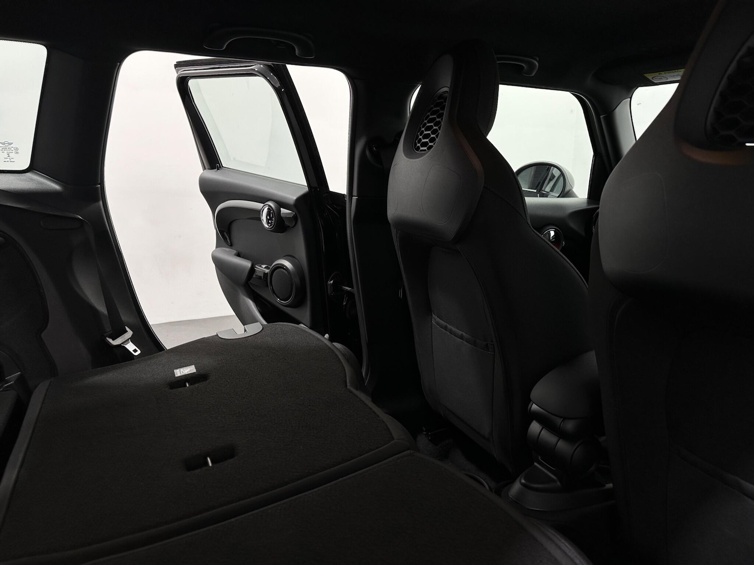 Used MINI Hatch 2019 for sale - 76878455: Photo 44