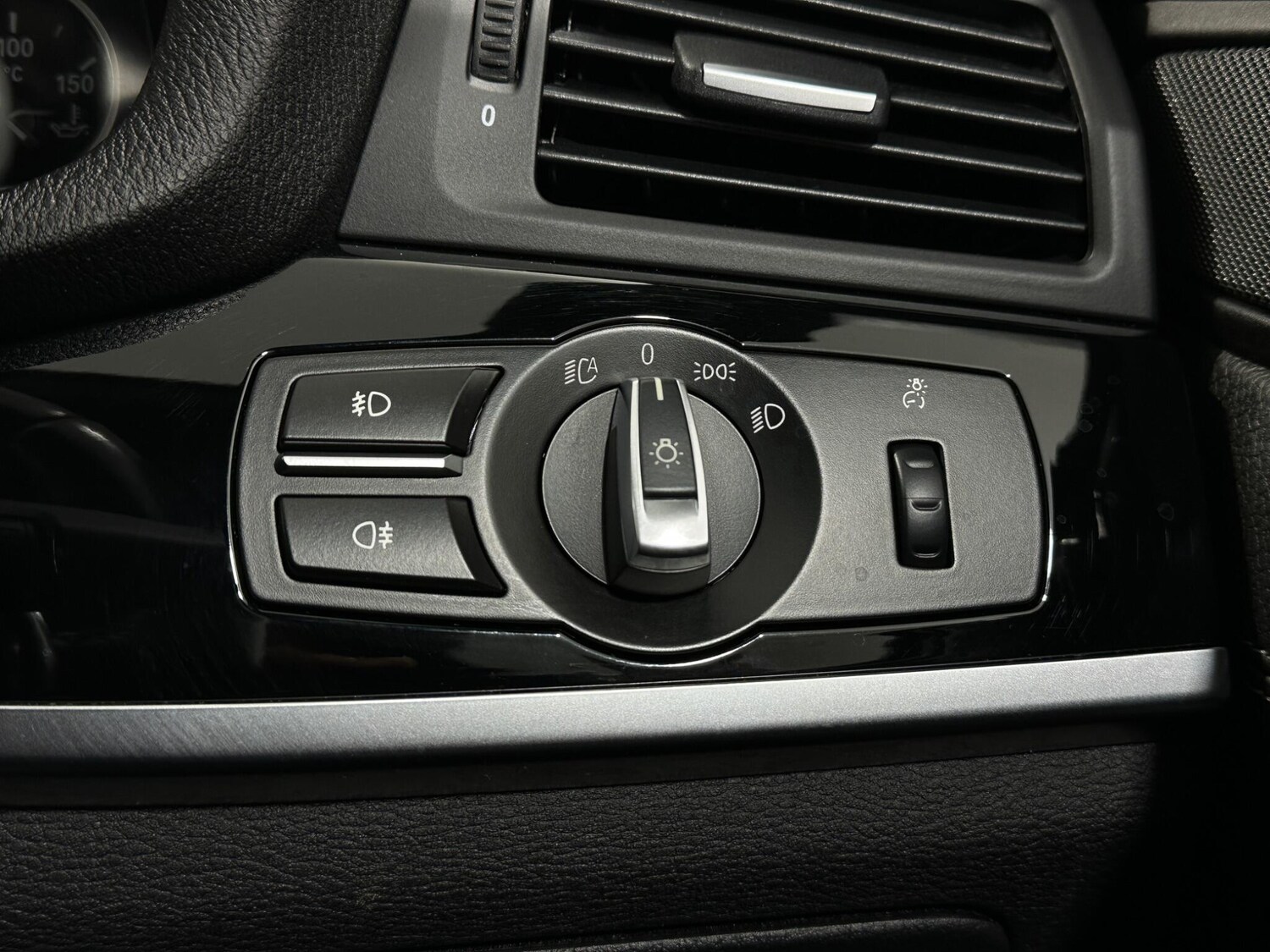 Used BMW X4 2018 for sale - 77925134: Photo 18