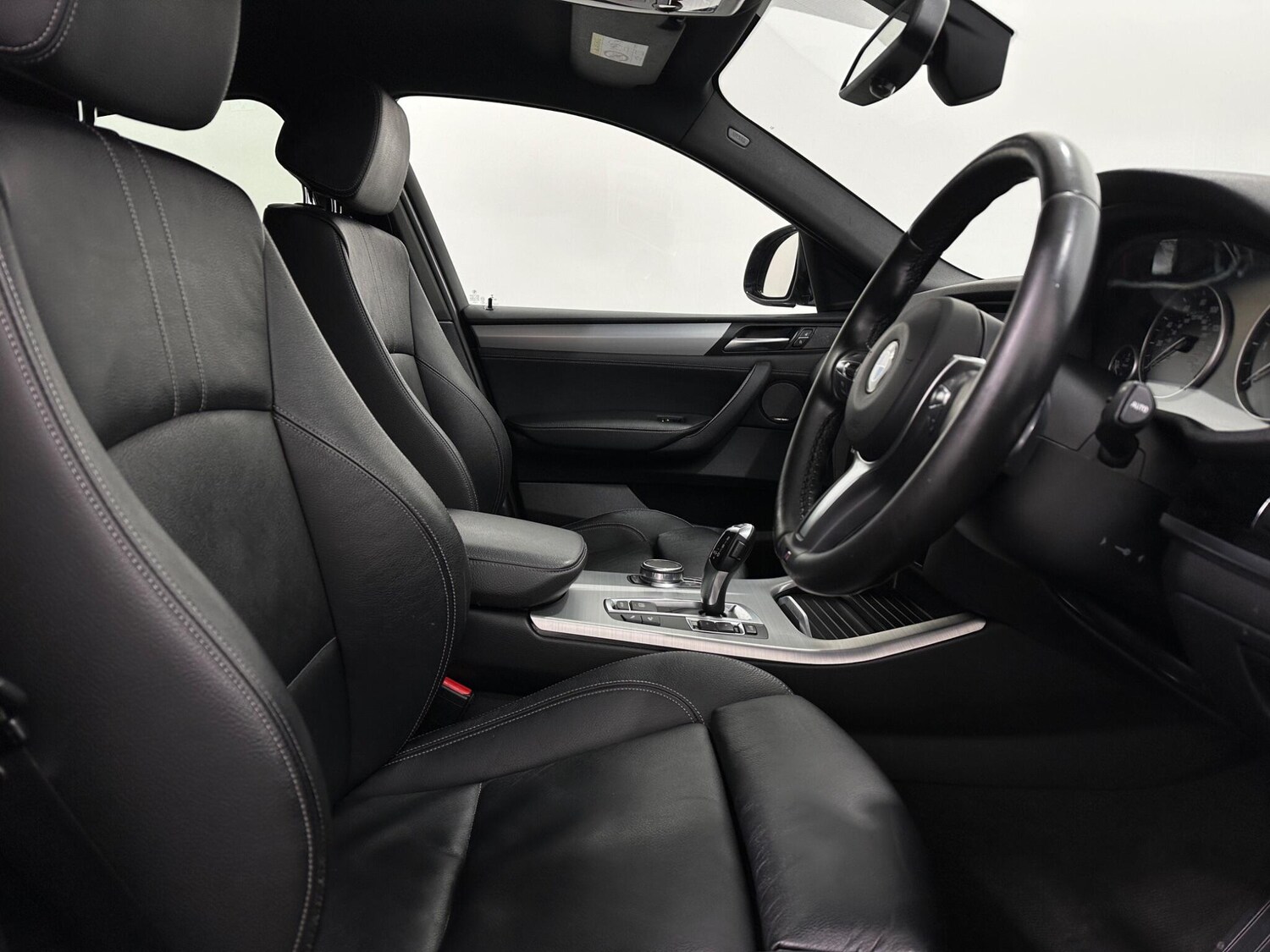 Used BMW X4 2018 for sale - 77925134: Photo 32