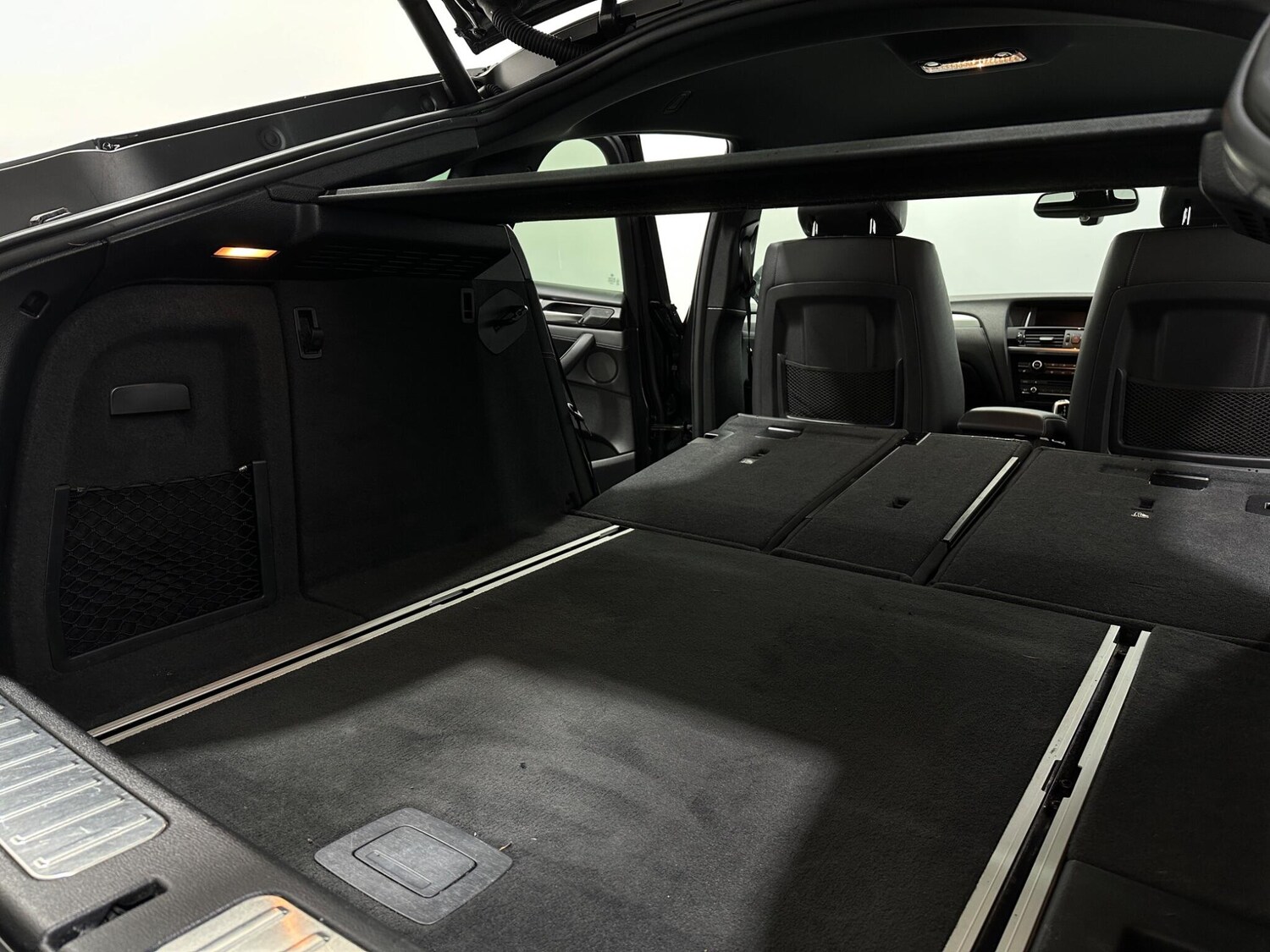 Used BMW X4 2018 for sale - 77925134: Photo 45