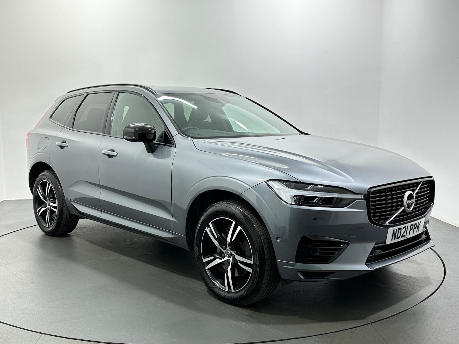 Used Volvo XC60 2021 for sale - 76878545: Photo 1